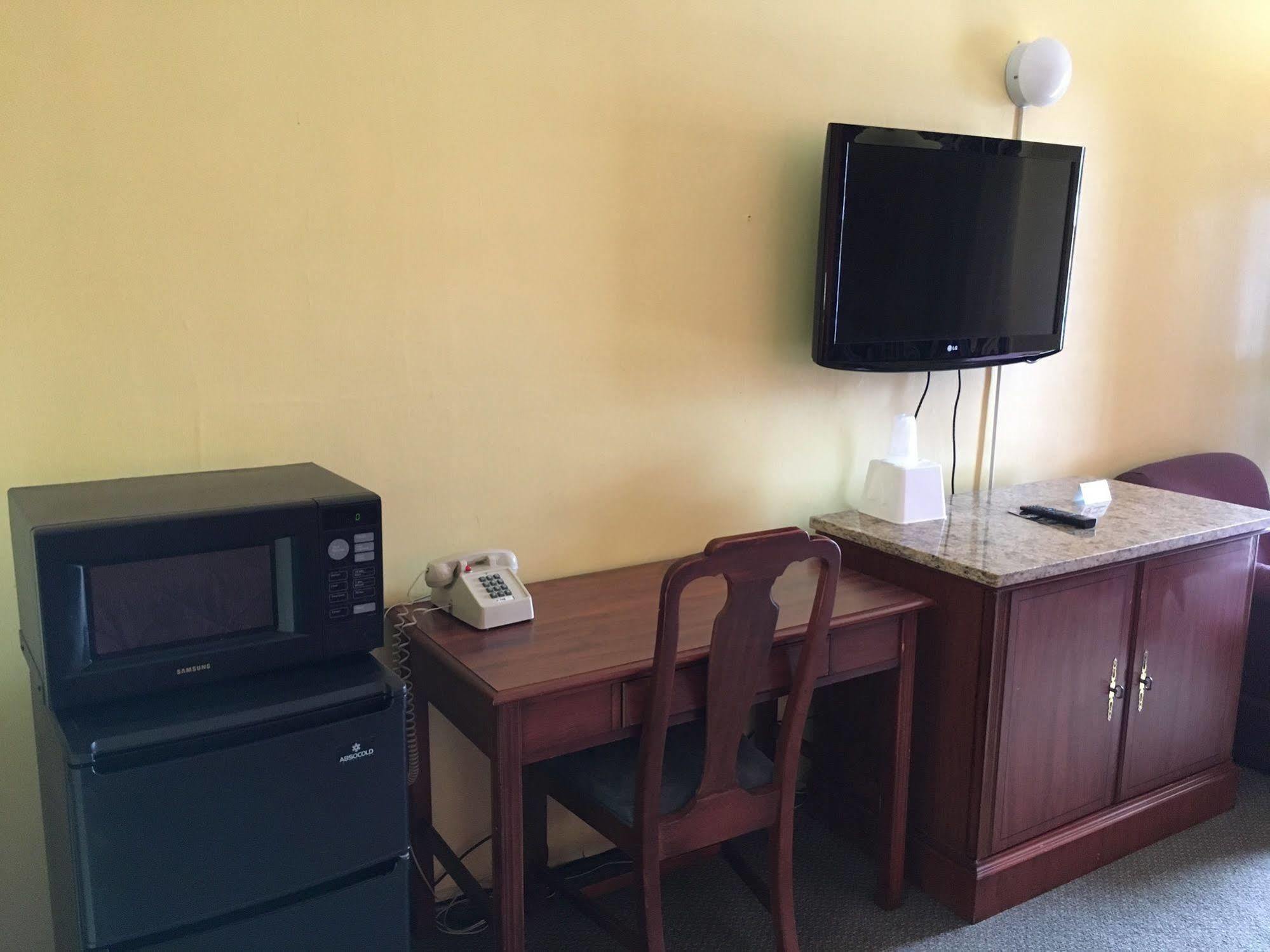 Travel Inn By Oyo Danville Us-29 المظهر الخارجي الصورة